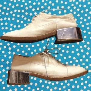 *Maison Margiela Oxfords*